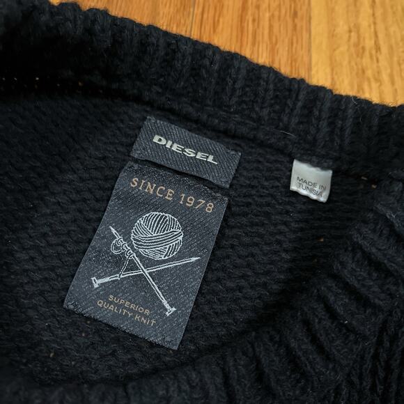 Diesel Knit Striped Black Red Wool Blend Sweater Sz Medium Grunge Designer - Picture 3 of 8